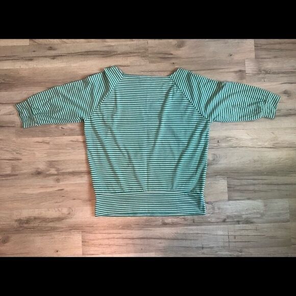 Gap Green & White Striped Top Size M - Picture 2 of 4